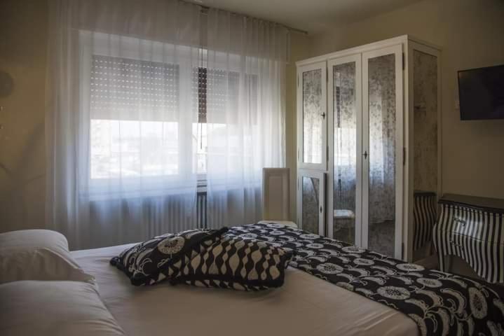 Central Station Rooms Mestre Phòng bức ảnh